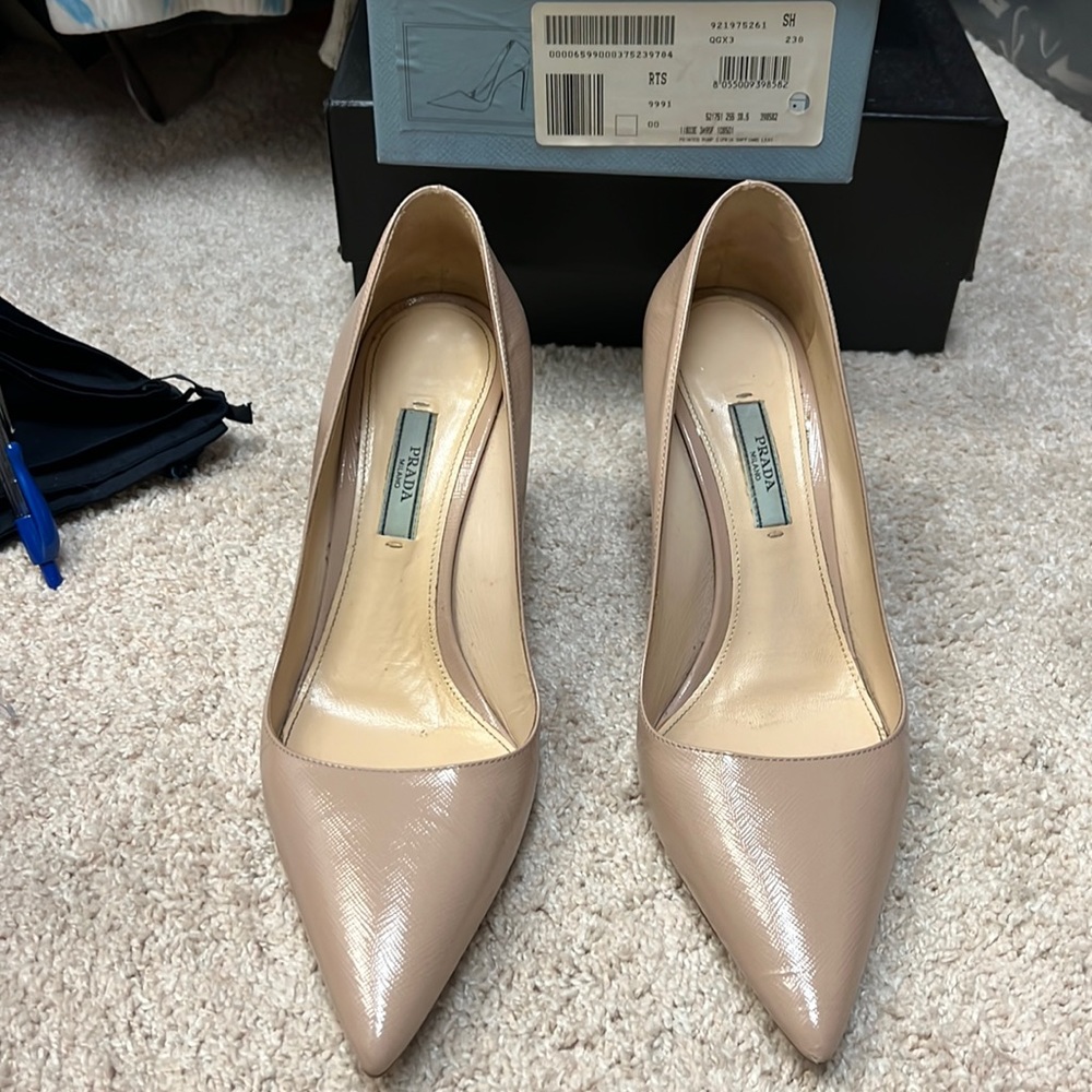 Prada pointed pump - cipria saffiano leather